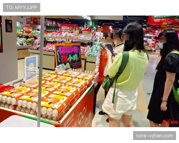 何卓佳训练完直接去超市抢打折鸡蛋? 何卓佳训练完直接去超市抢打折鸡蛋?